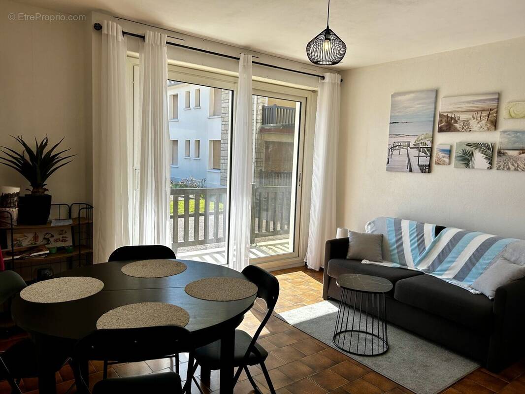 Appartement à BLONVILLE-SUR-MER