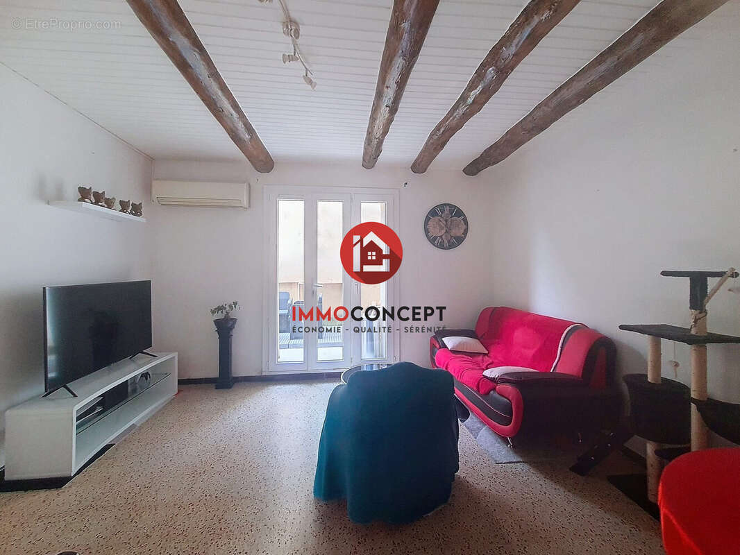 Appartement à SAINT-GENIES-DE-COMOLAS