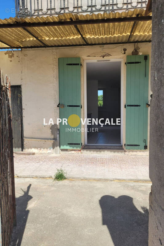 Appartement à GREASQUE