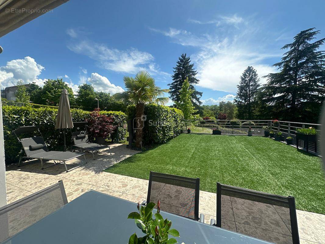Appartement à SAINT-JULIEN-EN-GENEVOIS