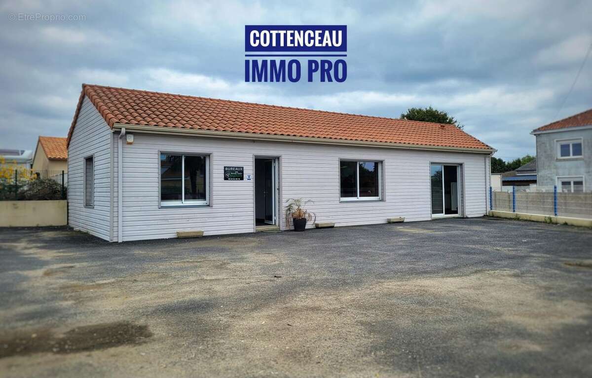 Commerce à CHEMILLE