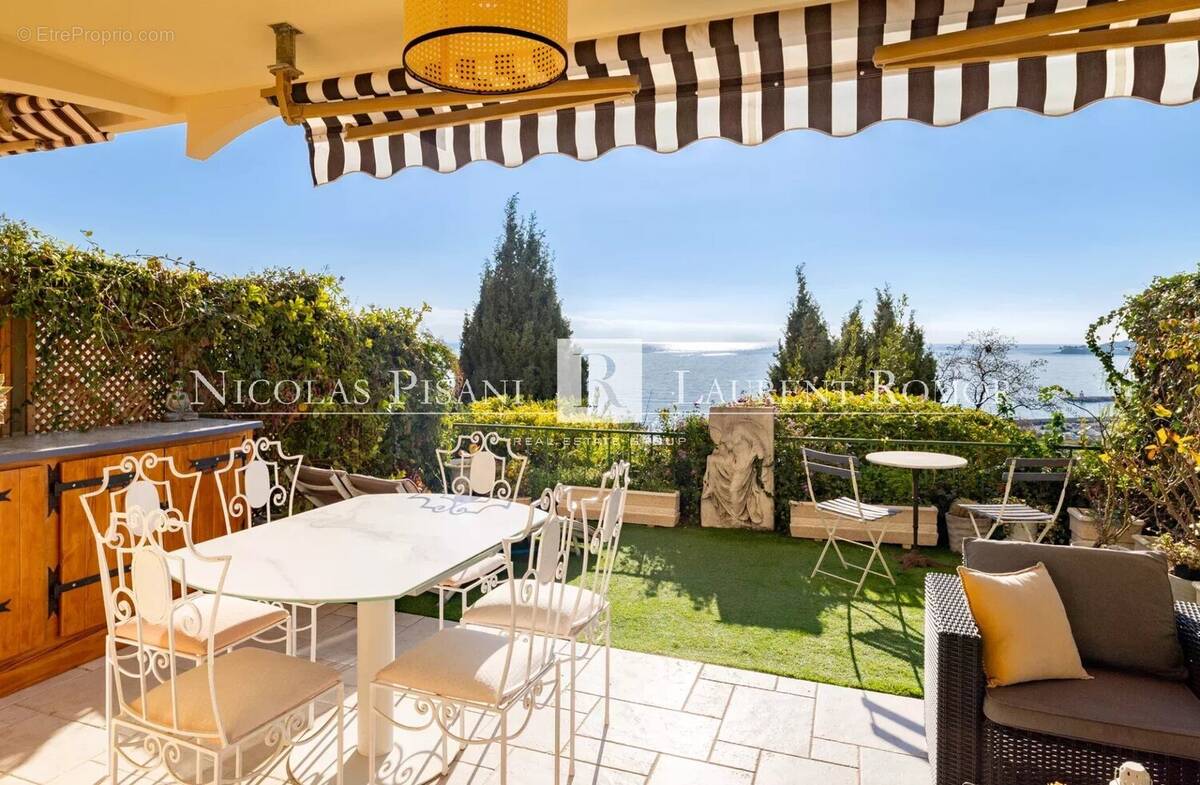 Appartement à BEAULIEU-SUR-MER