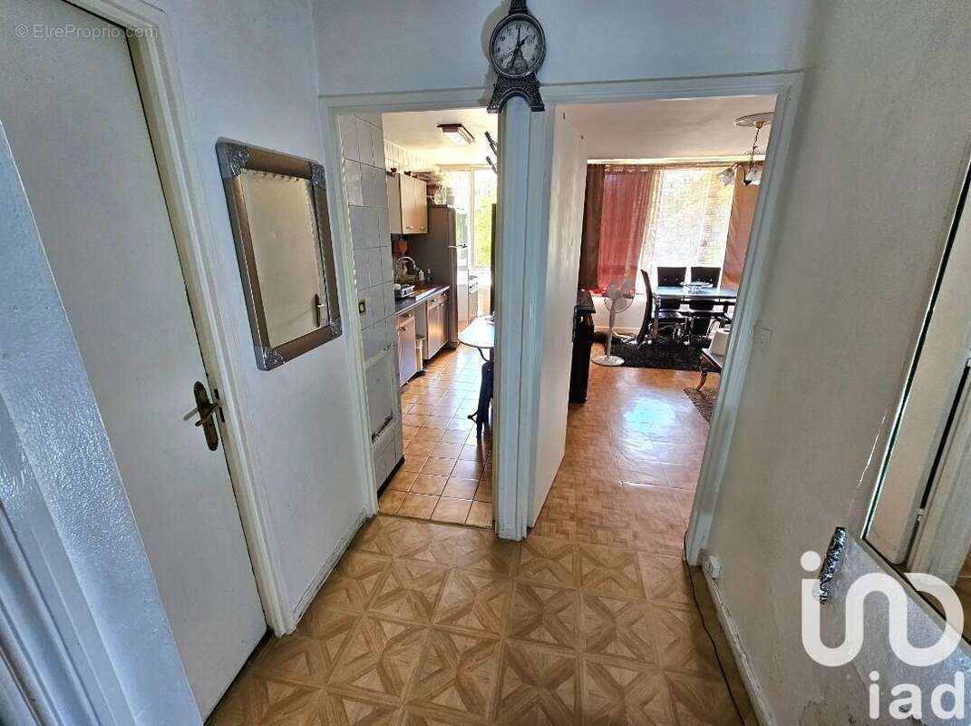 Photo 5 - Appartement à AUBERVILLIERS