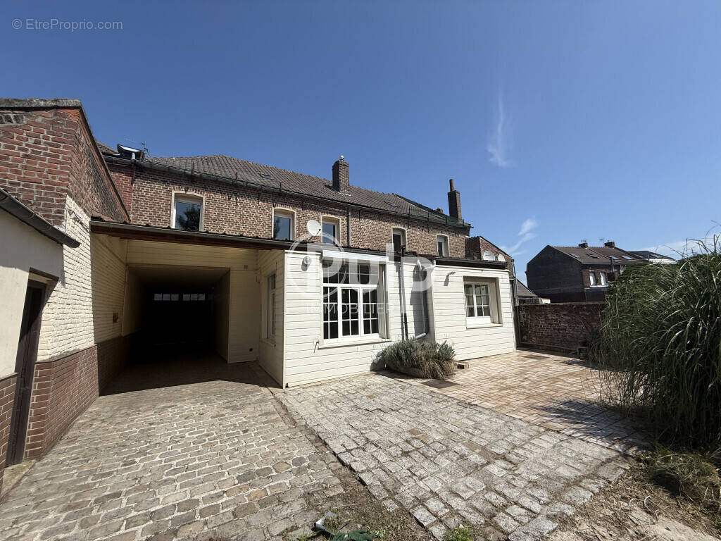 Maison à FLINES-LEZ-RACHES
