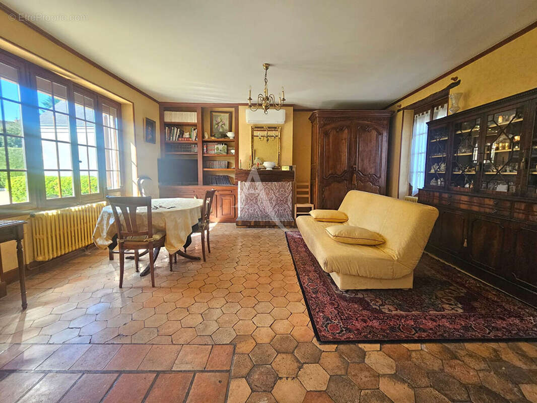Maison à SAINT-GEORGES-SUR-CHER