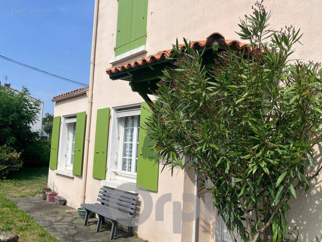 Maison à LA ROCHELLE