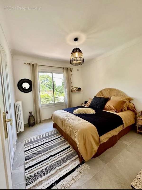 Maison à MOUGINS