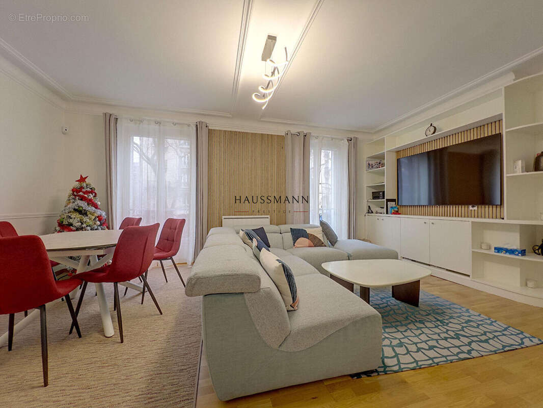 Appartement à PARIS-11E