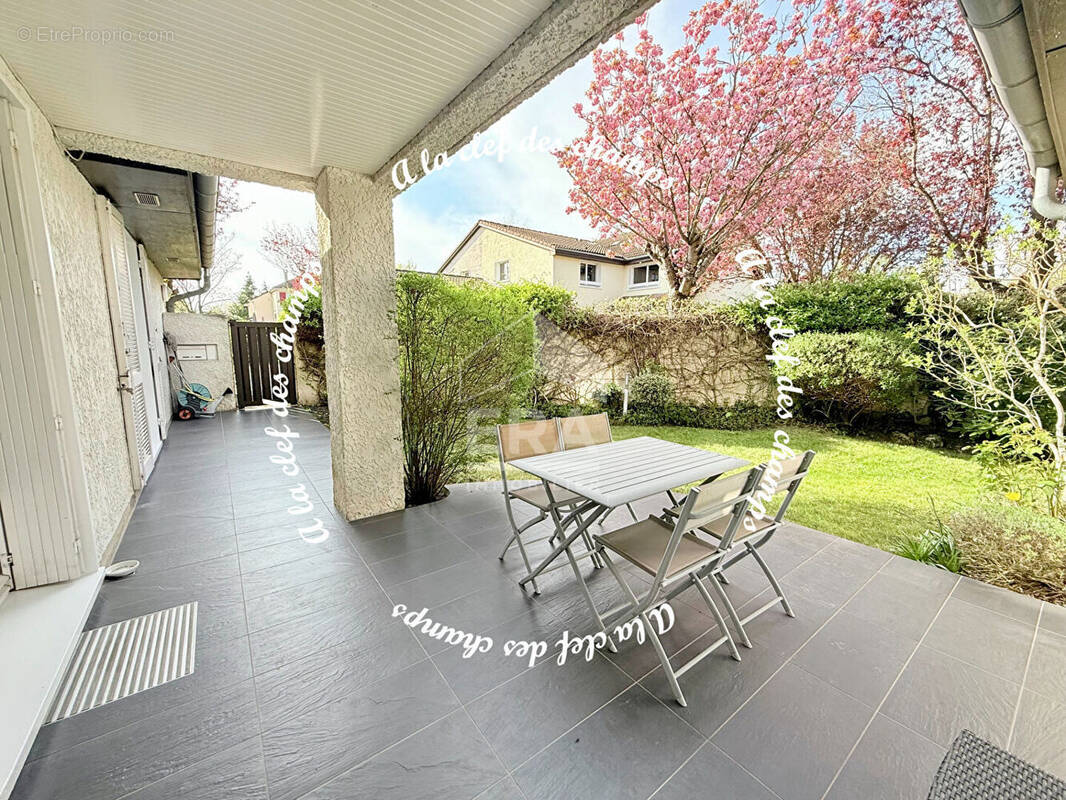 Maison à GIF-SUR-YVETTE