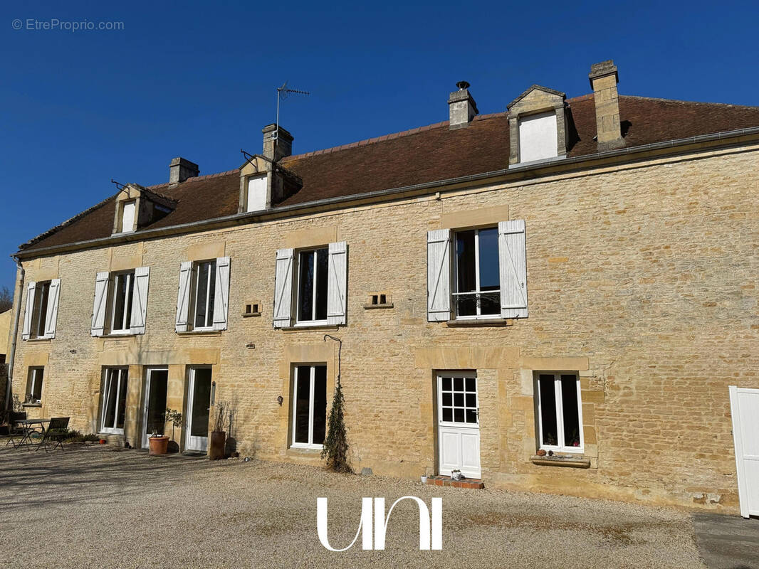 Maison à HERMANVILLE-SUR-MER