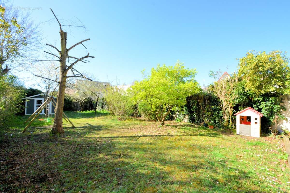 Maison à CHAMPIGNY-SUR-MARNE
