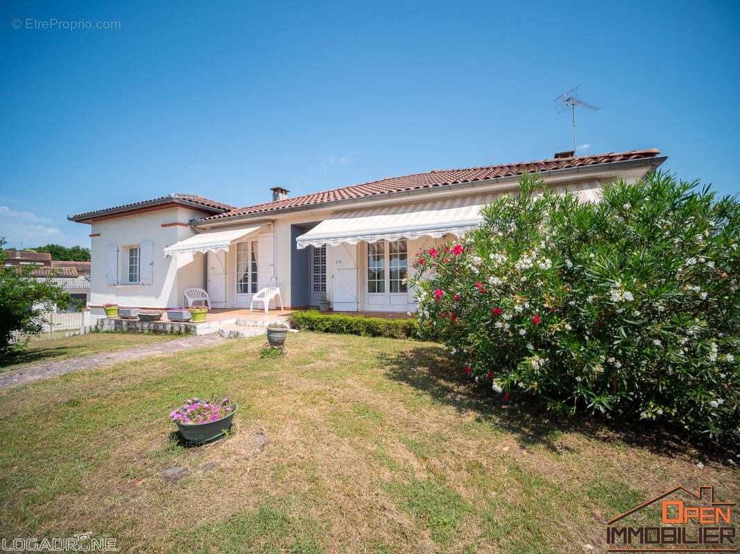 Maison à CASTELNAU-D&#039;ESTRETEFONDS