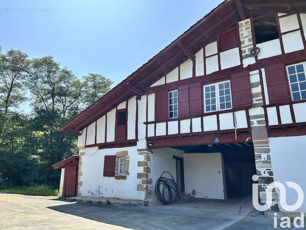 Photo 1 - Maison à SAINT-PEE-SUR-NIVELLE