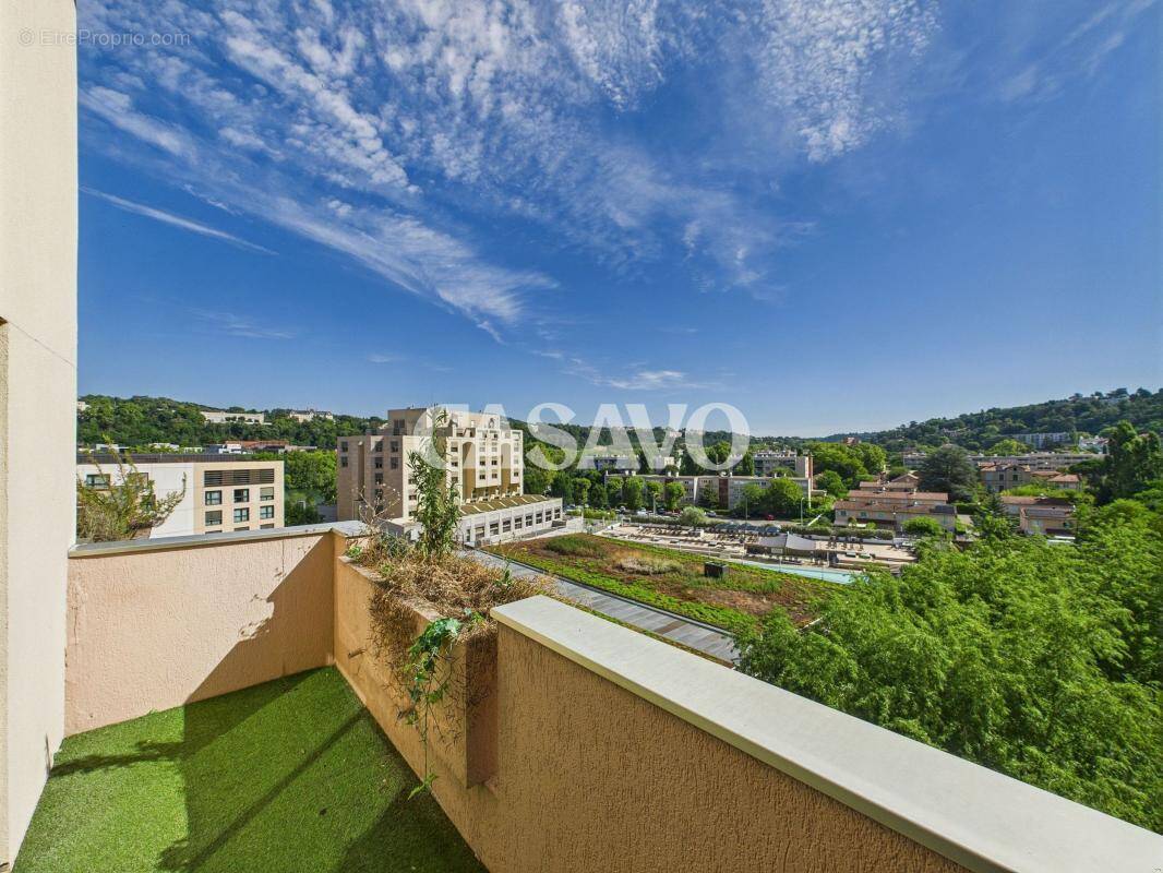 Appartement à LYON-4E
