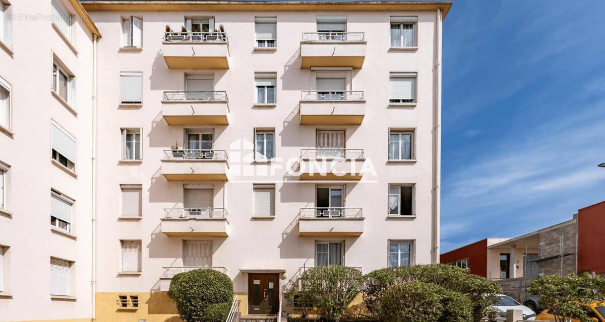 Appartement à BEZIERS