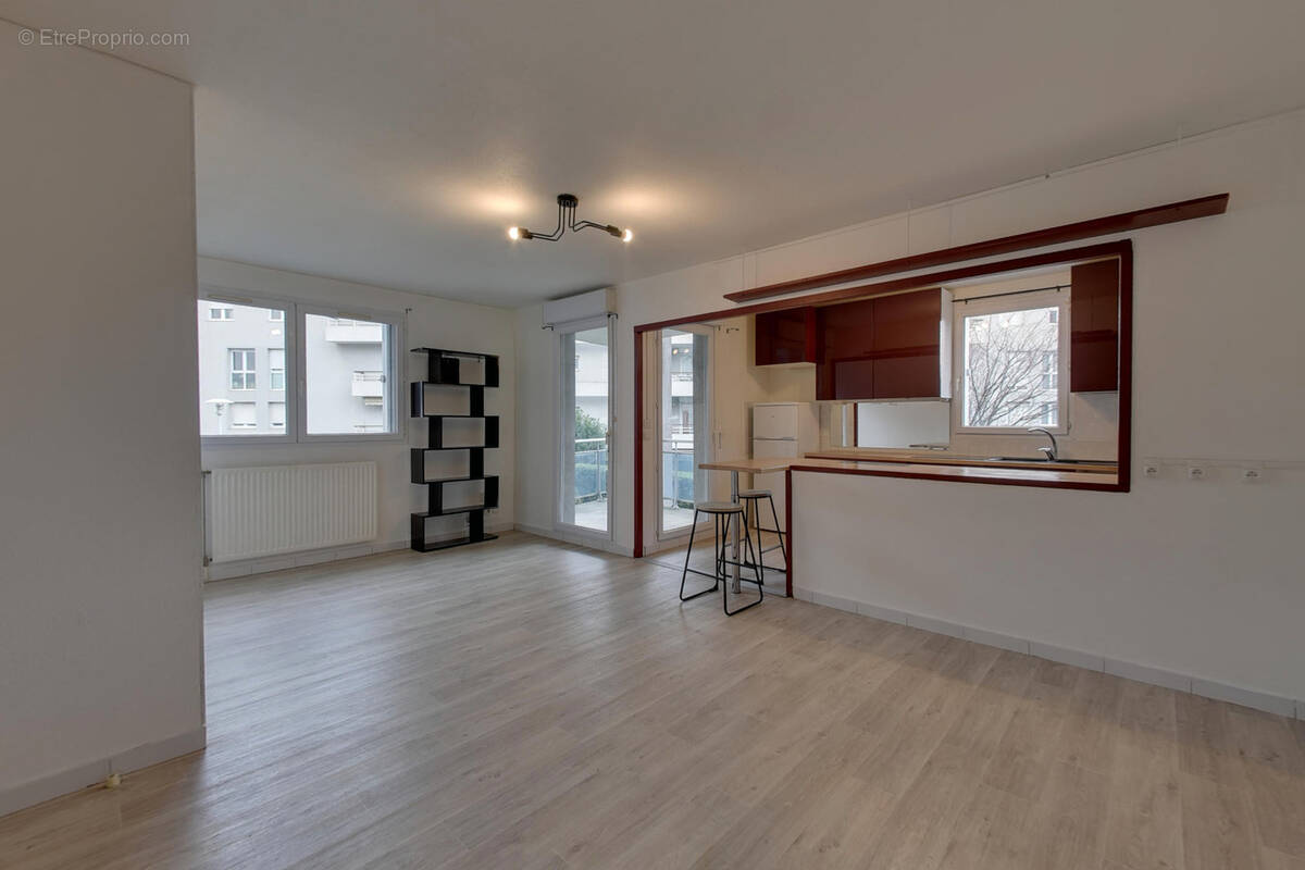 Appartement à ECHIROLLES