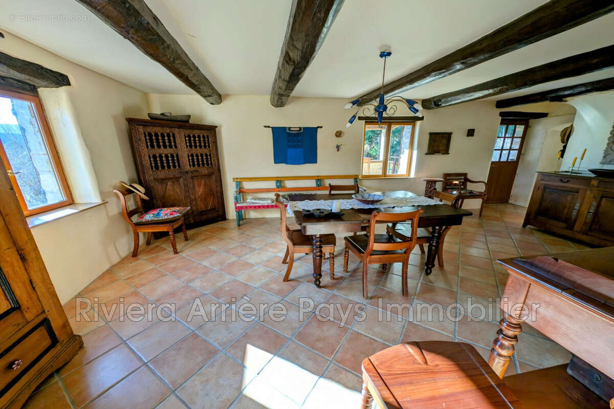 Maison à LA PENNE