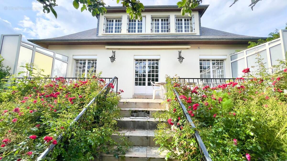 Photo 1 - Maison à MAYENNE