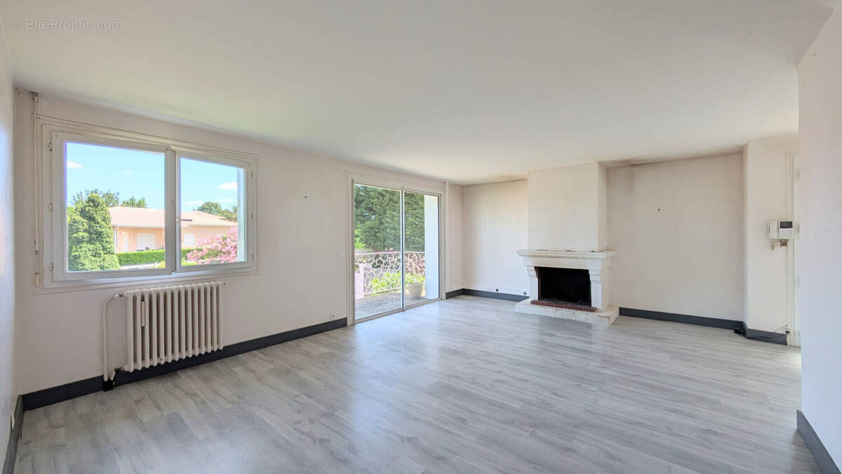 Maison à HAGETMAU