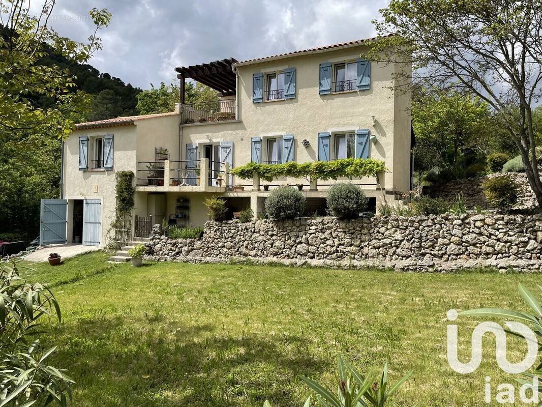 Photo 1 - Maison à CLAVIERS