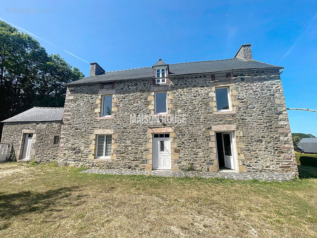 Maison à PLEBOULLE