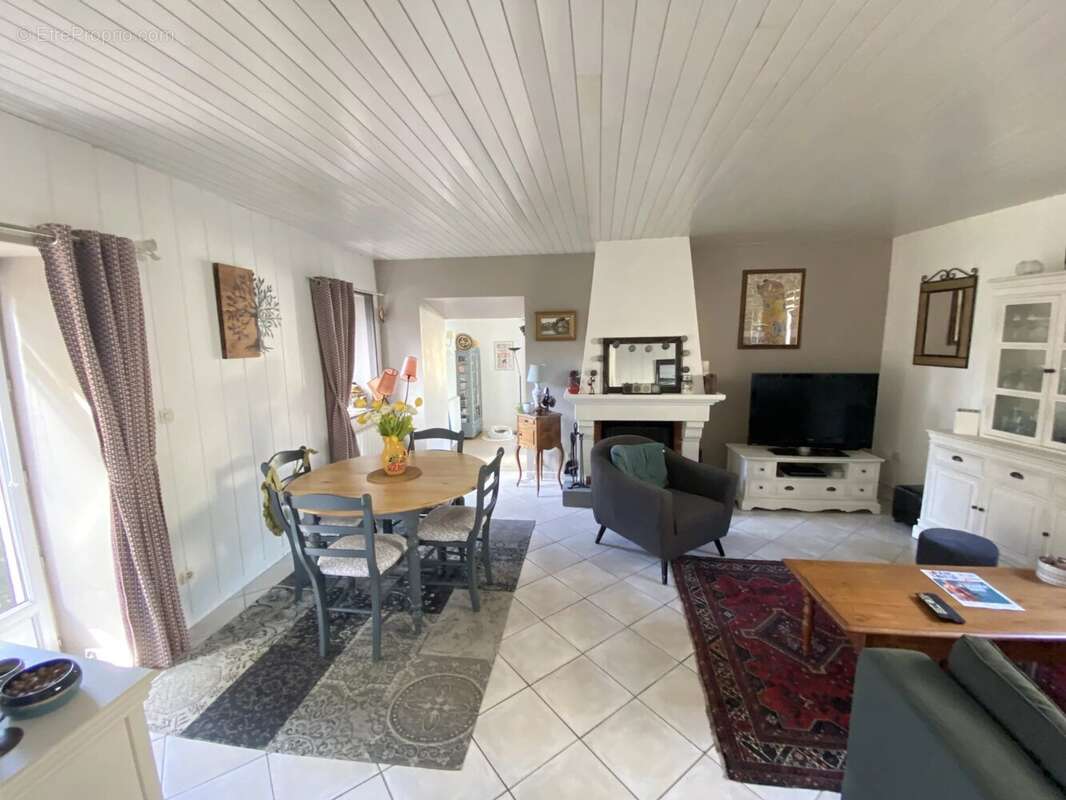 Maison à BUCHELAY