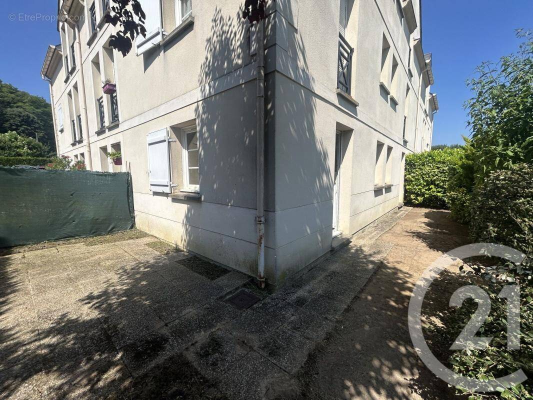 Appartement à VERNEUIL-EN-HALATTE