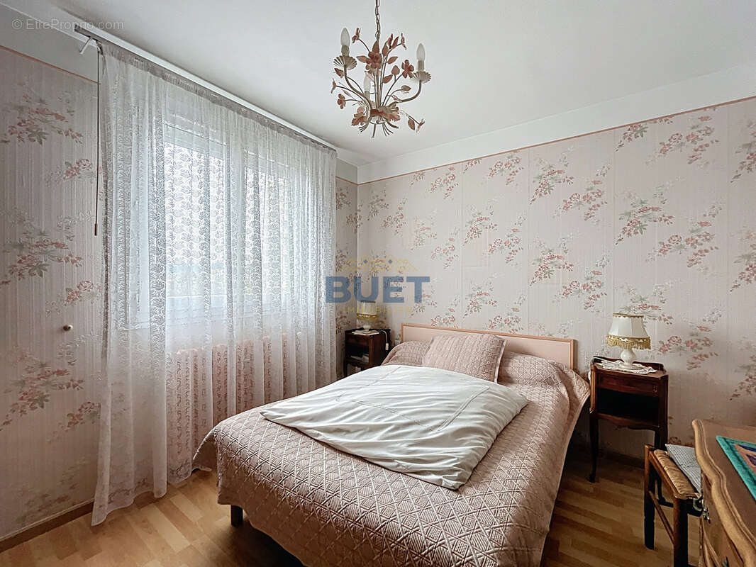 Appartement à CHENOVE