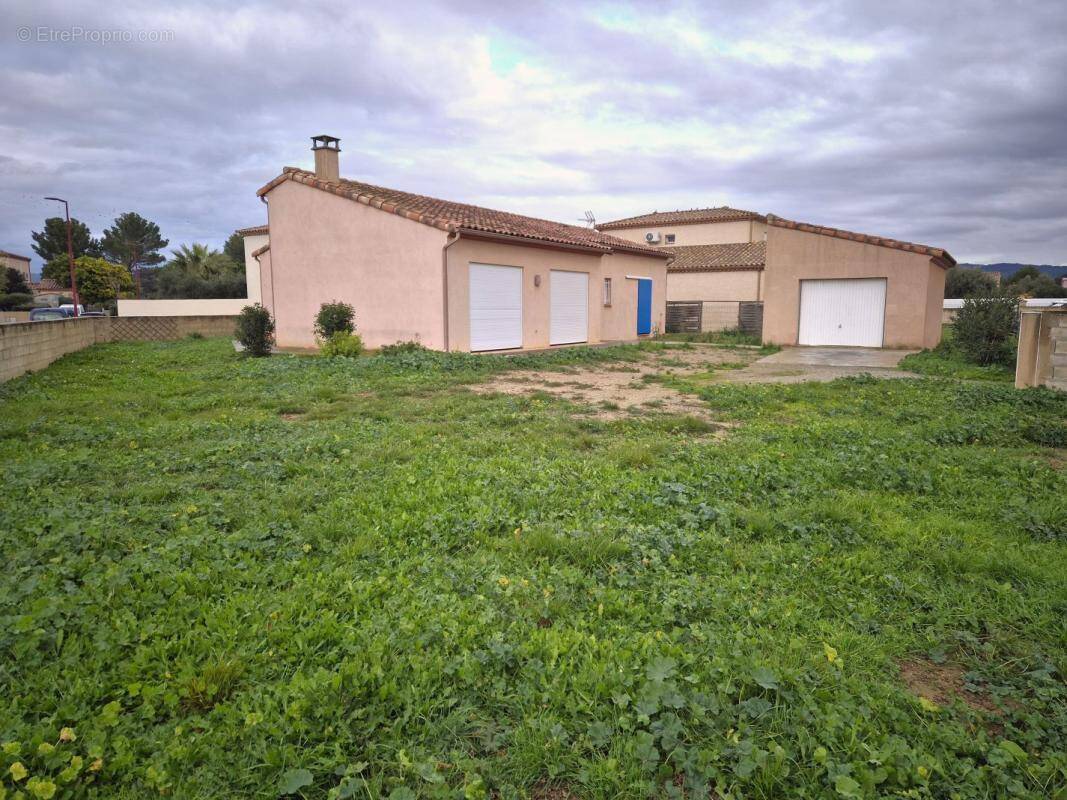 Maison à OLONZAC
