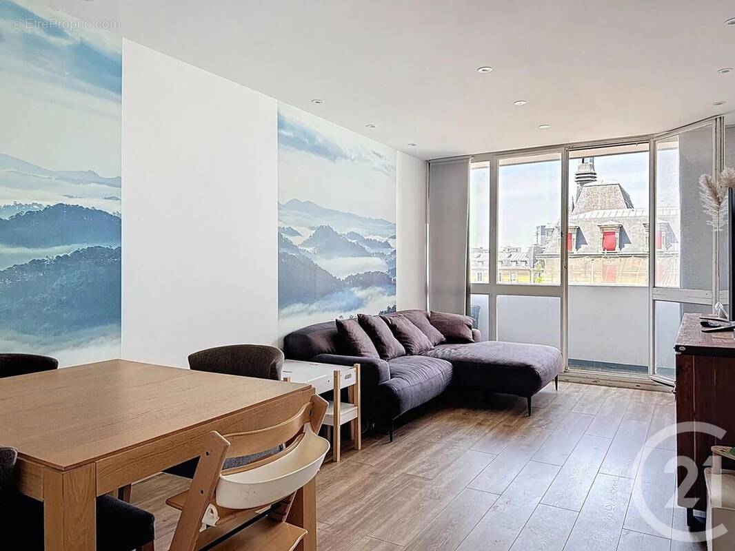 Appartement à COLOMBES