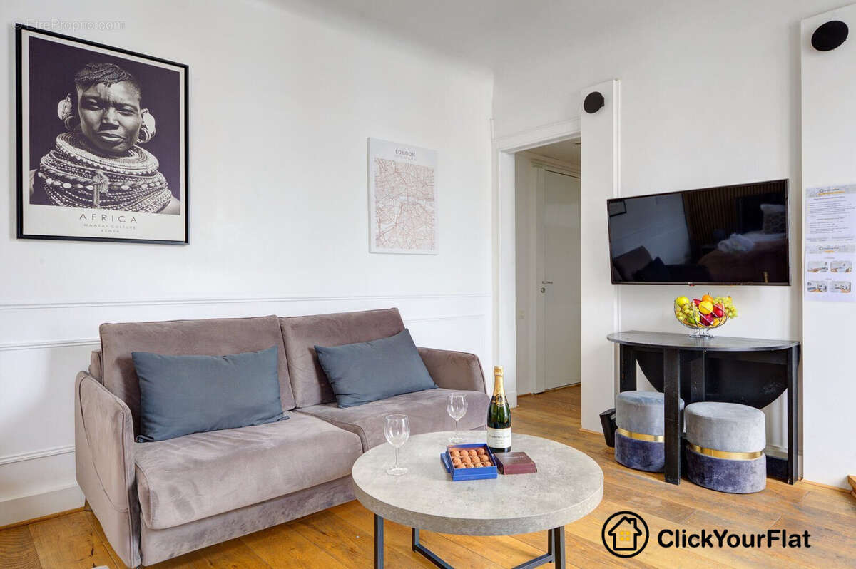 Appartement à PARIS-8E