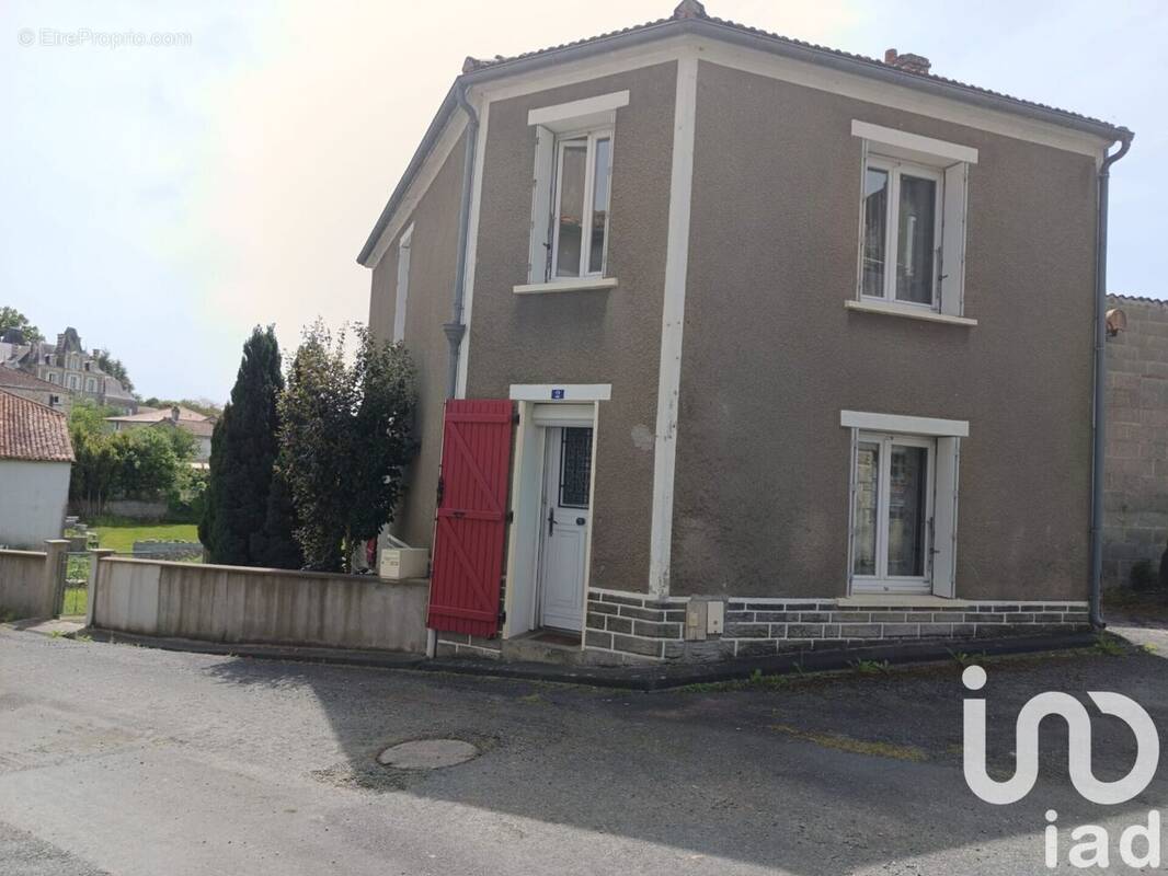Photo 1 - Maison à MOUILLERON-EN-PAREDS
