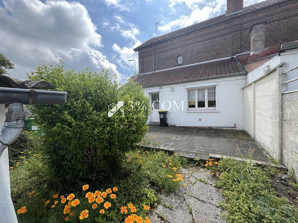 Maison à THUMERIES