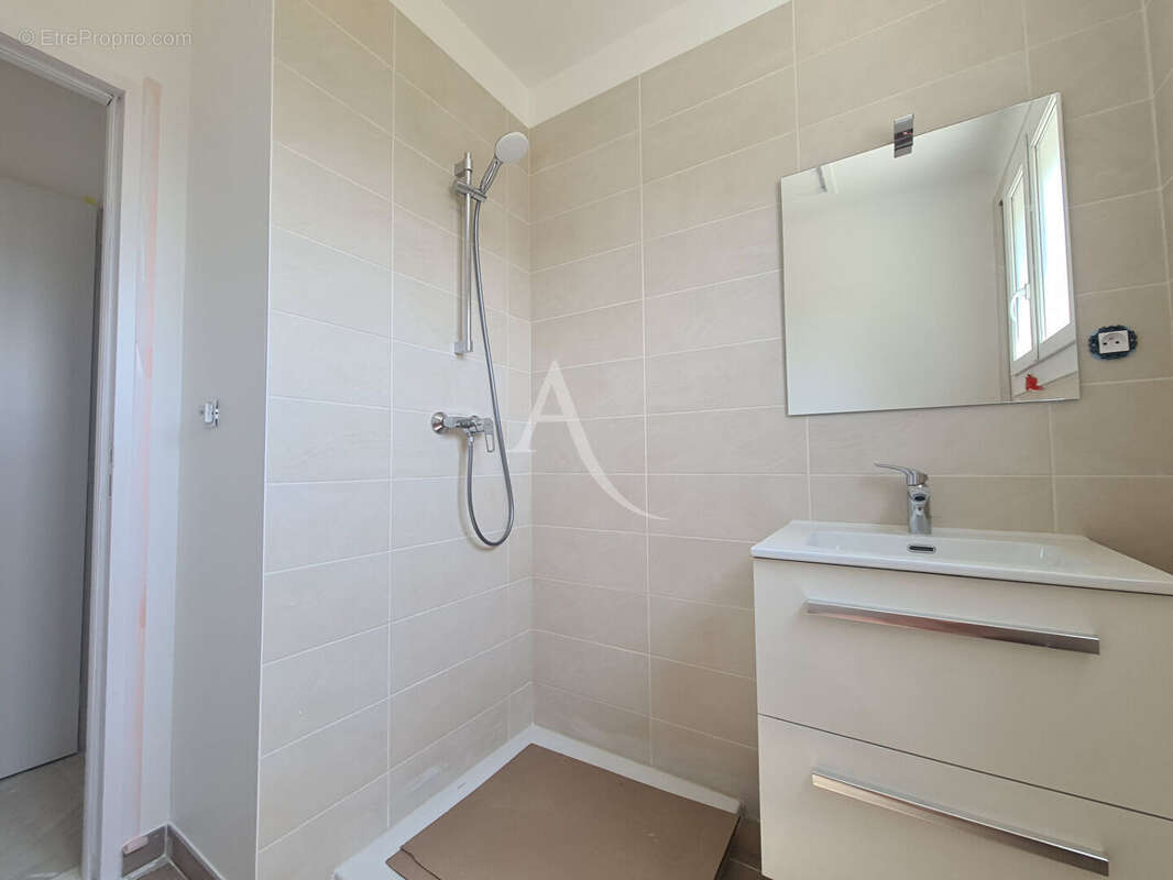 Appartement à SEMOY