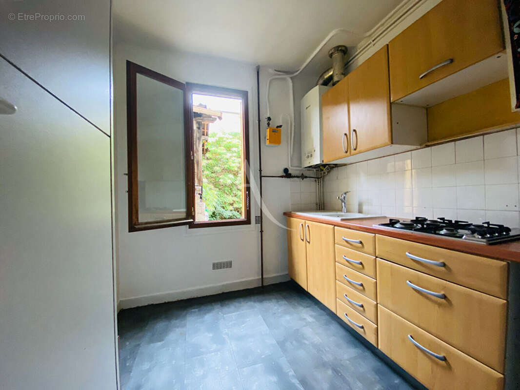 Appartement à MAISONS-ALFORT