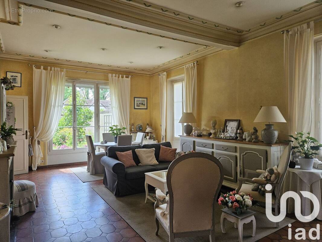 Photo 1 - Maison à CHERISY