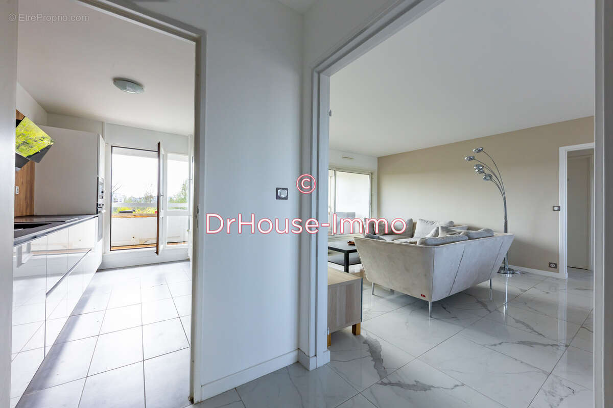 Appartement à ELANCOURT