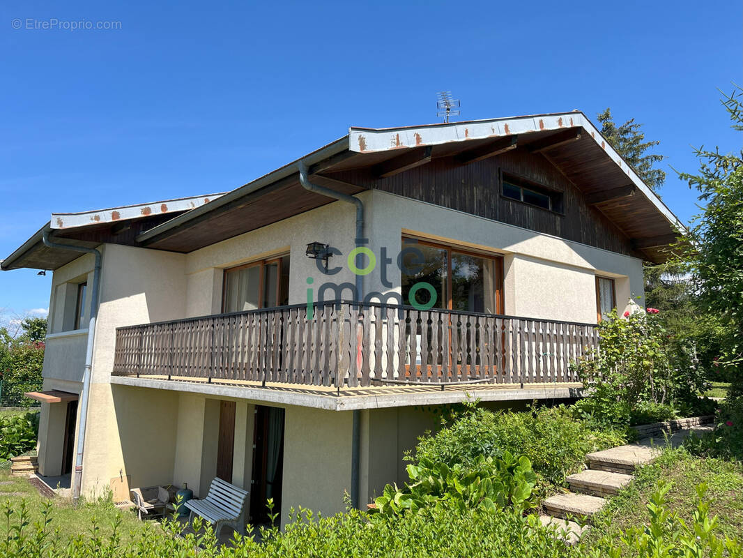 Maison à MARIN