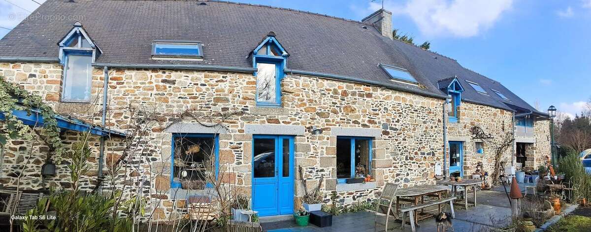 Maison à MONT-DOL