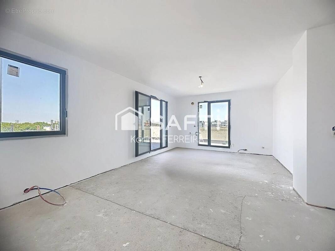 Photo 1 - Appartement à SAINT-DENIS