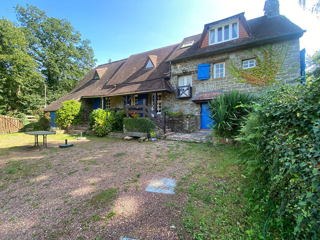 Maison à CEAUCE