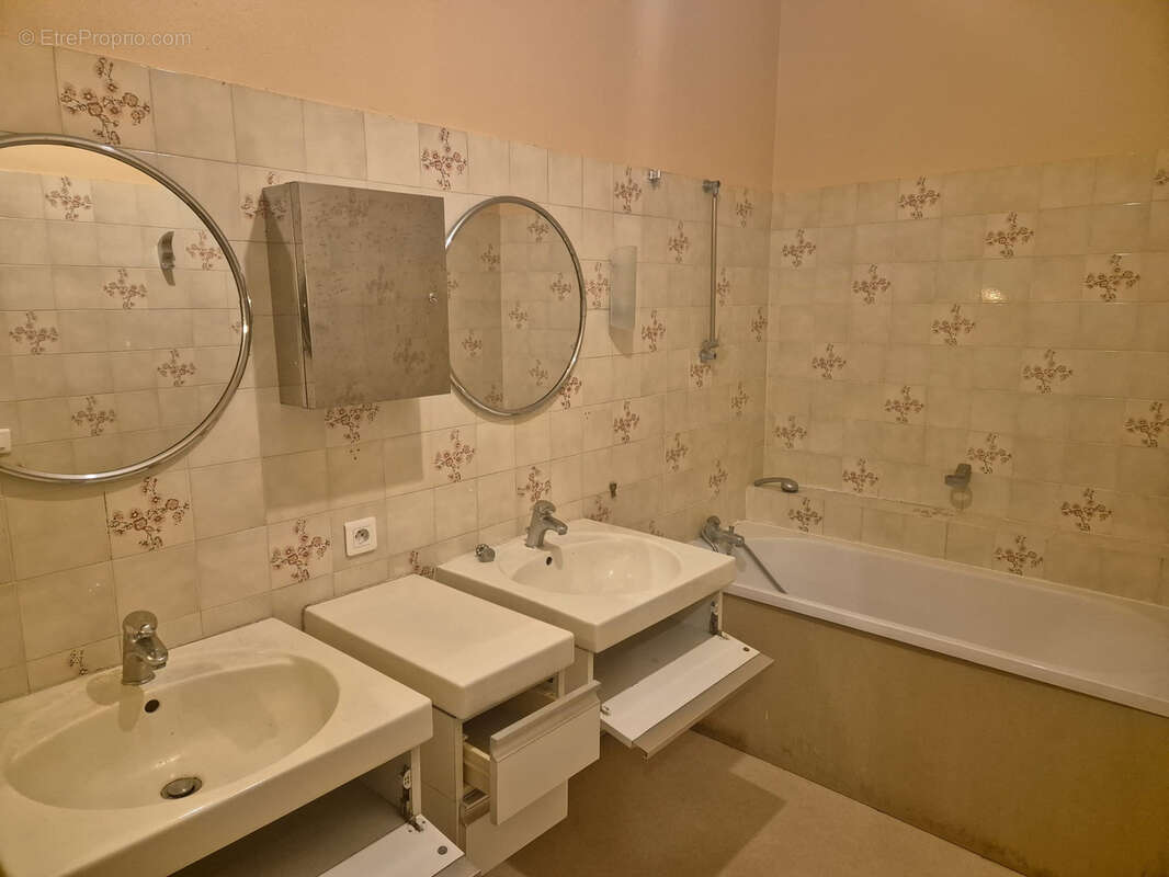 Appartement à SAUVETERRE-DE-GUYENNE