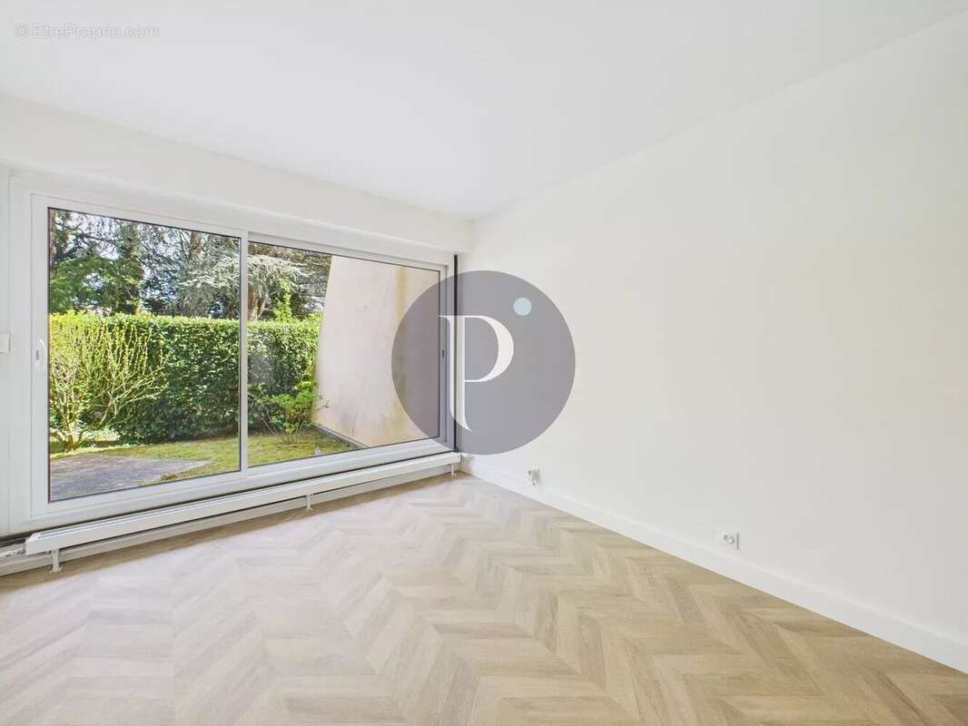 Appartement à VERRIERES-LE-BUISSON