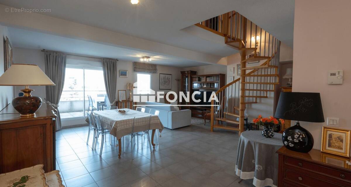 Appartement à VALENCE