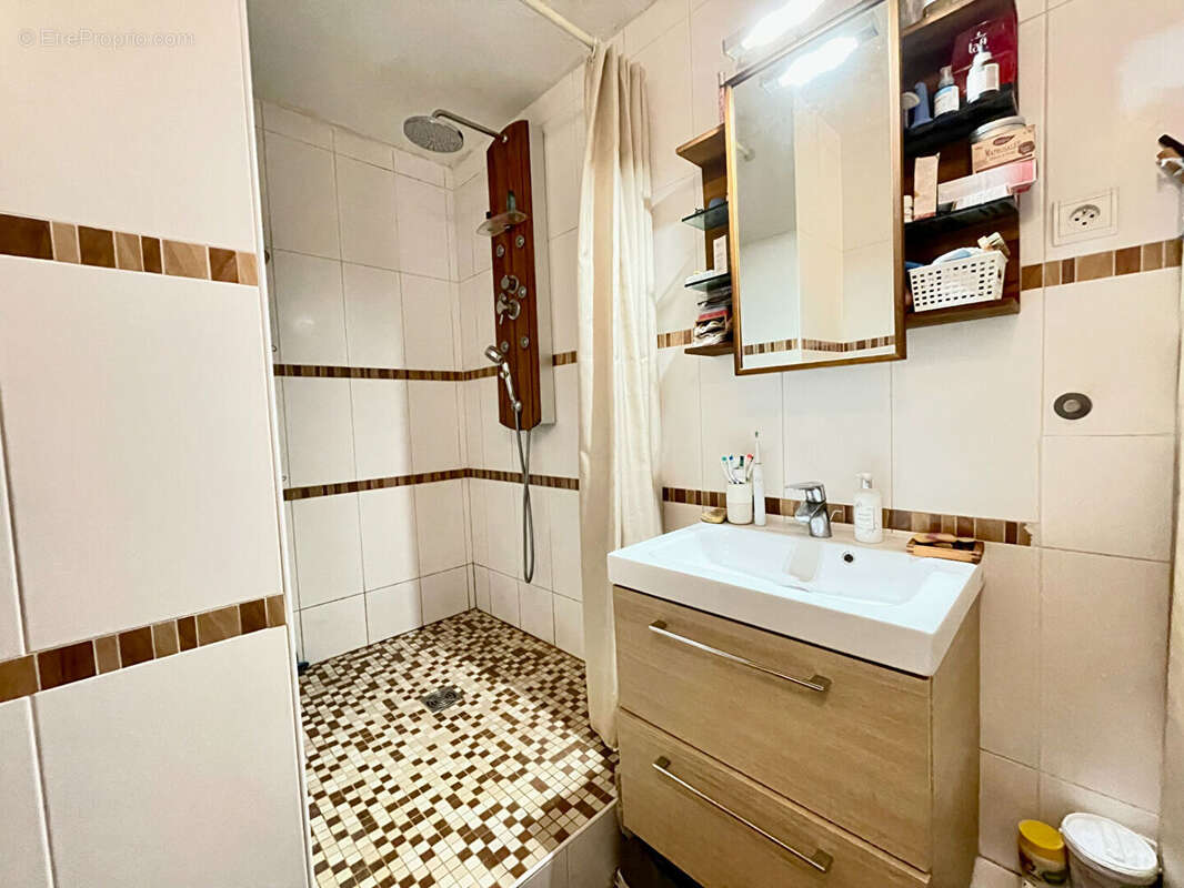 Appartement à VERRIERES-LE-BUISSON