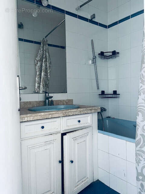 Appartement à AUBERVILLIERS