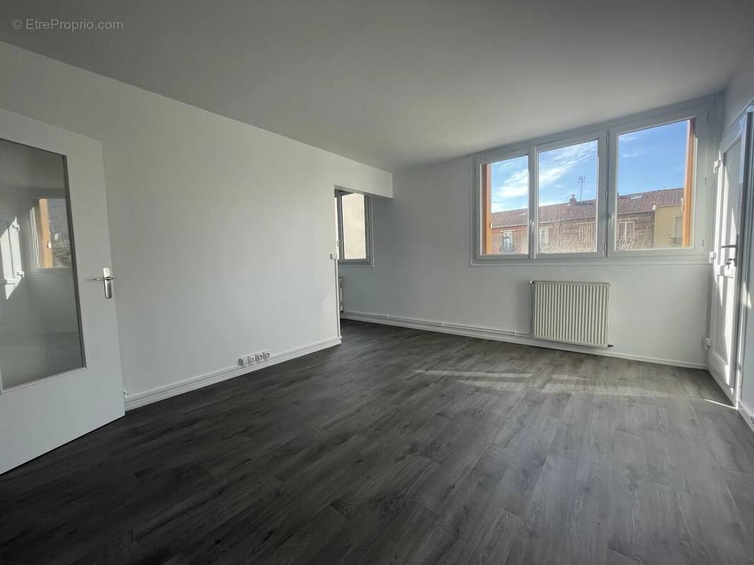 Appartement à ROMAINVILLE