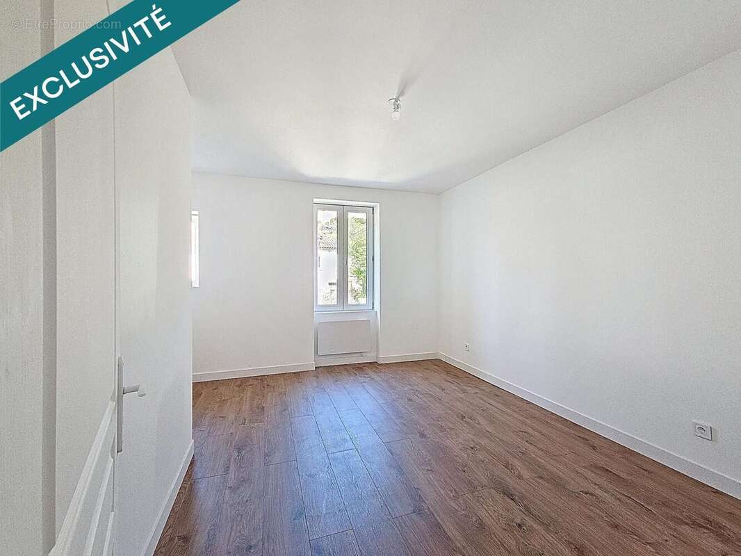 Photo 7 - Appartement à MONTMERLE-SUR-SAONE