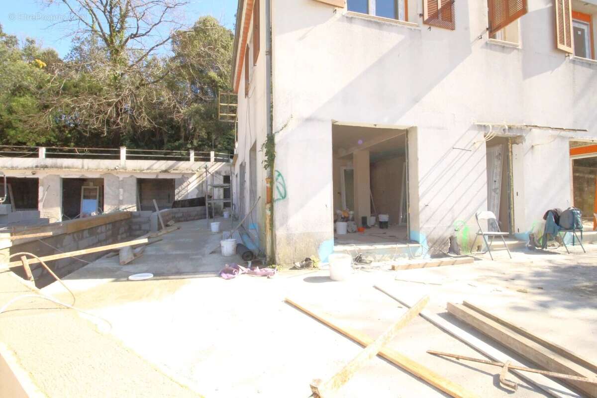 Appartement à VILLENEUVE-LOUBET