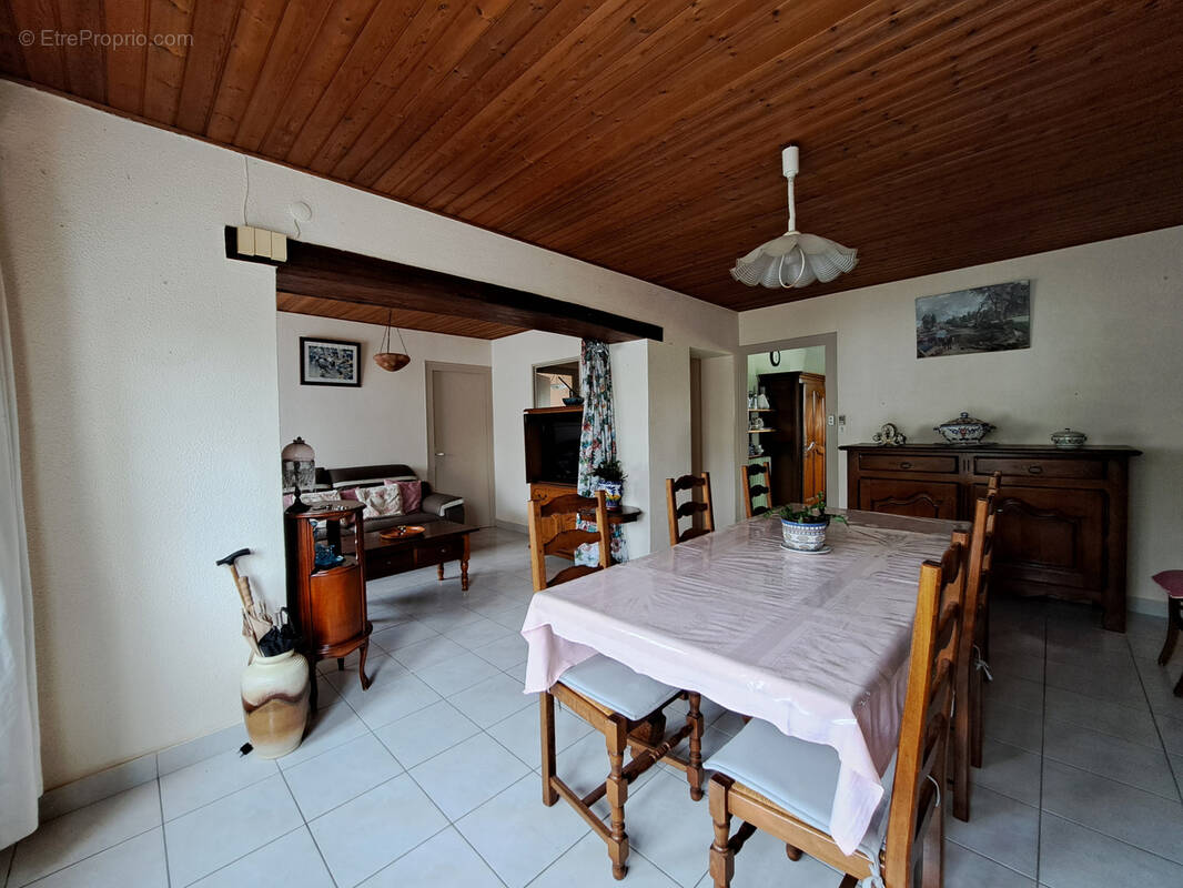 Maison à LE LOROUX-BOTTEREAU